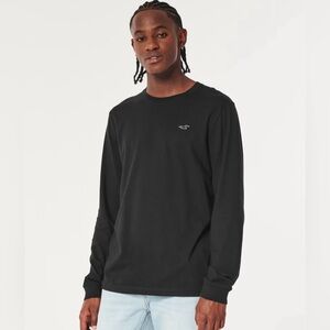 Men's 100% cotton Hollister long sleeve tee. Like new!